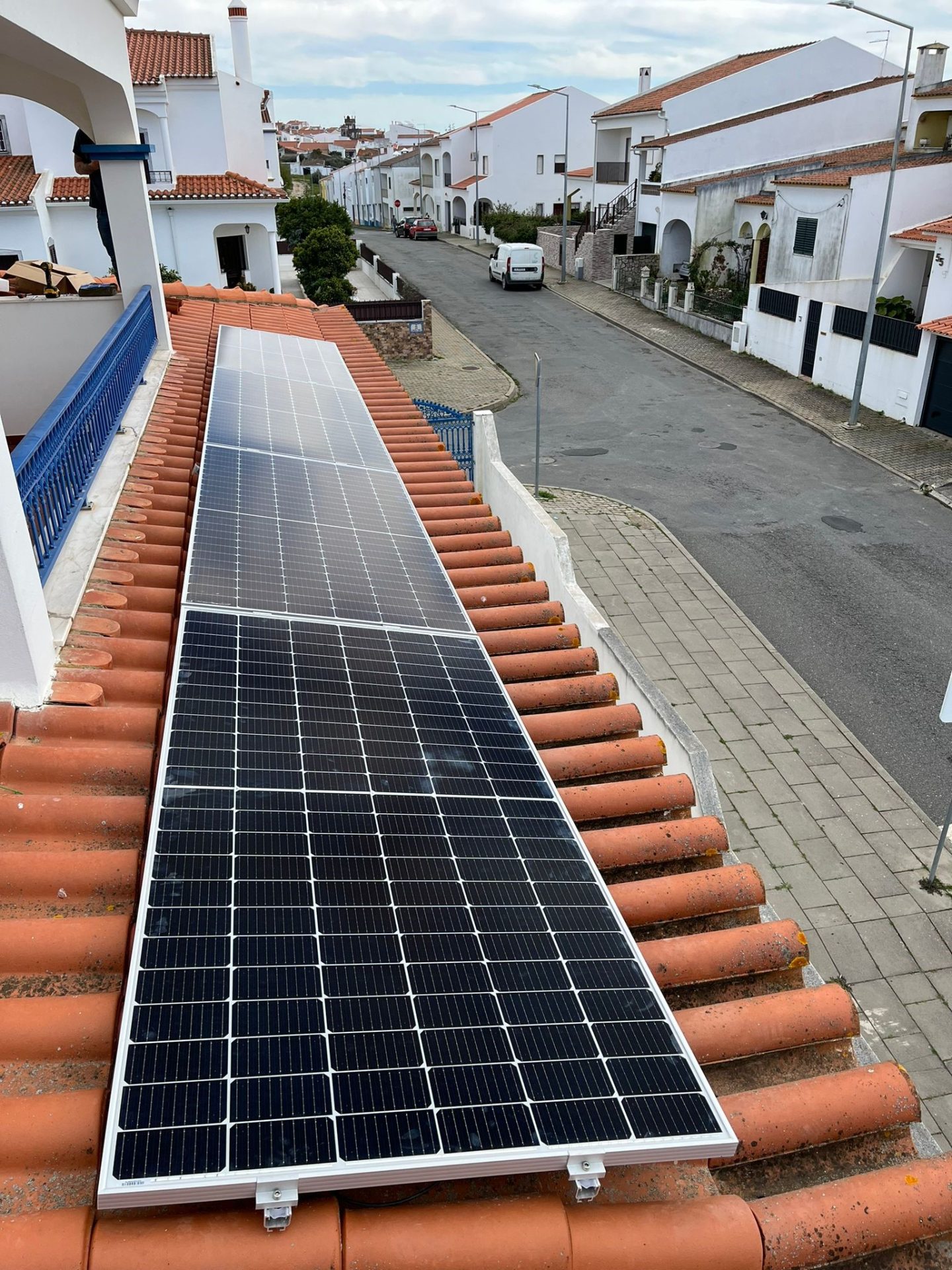 Instalação Solar Fotovoltaica, para a produção de energia elétrica. Modalidade: UPAC Localidade – Castro Verde
