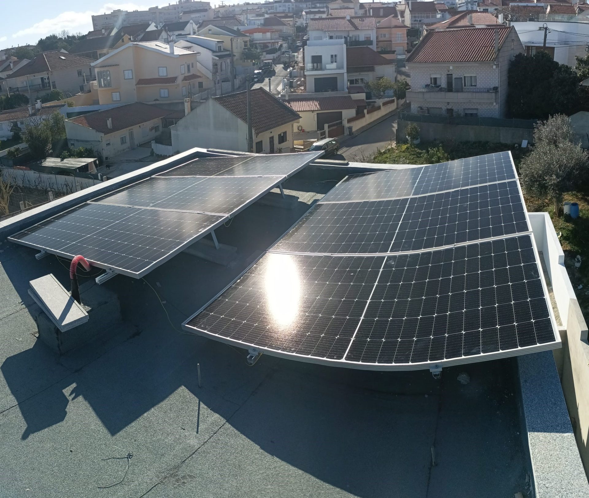 Instalação Solar Fotovoltaica, para a produção de energia elétrica. Modalidade: UPAC Localidade – Santa Iria de Azoia
